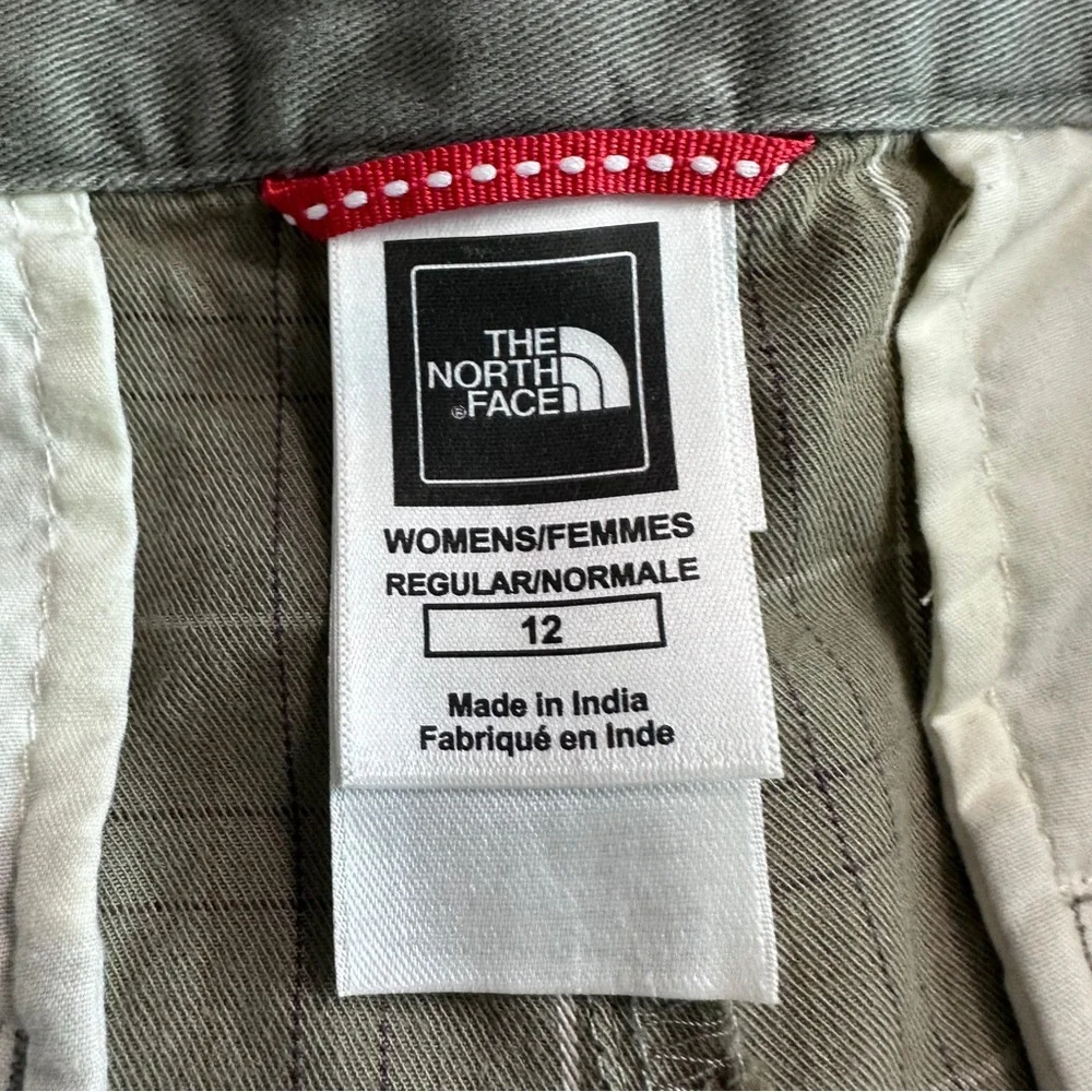 The North Face Plaid Tan‎ Bermuda Shorts Women’s Sz 12